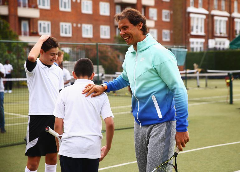 Nadal en su academia en Manacor