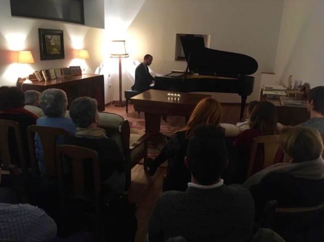 Concierto en su casa de Campoo.