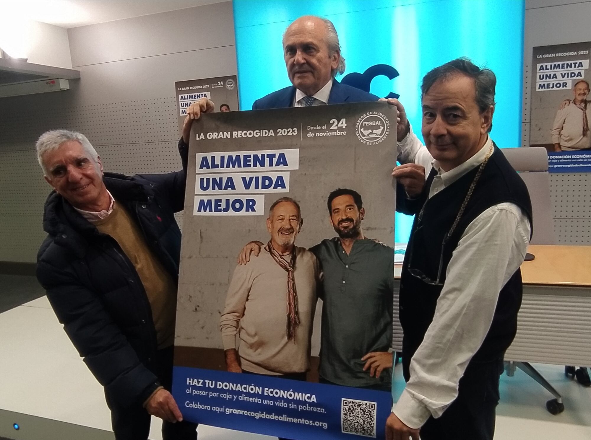 Carlos Argiñano y su hijo Joseba son la imagen de la campaña del Banco de Alimentos