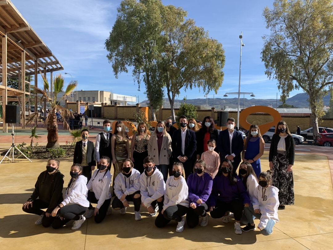 Alumnos y alumnas de la disciplina de &quot;Canto&quot; del Centro de artes escénicas de Ronda &quot;Entre Bambalinas&quot; 