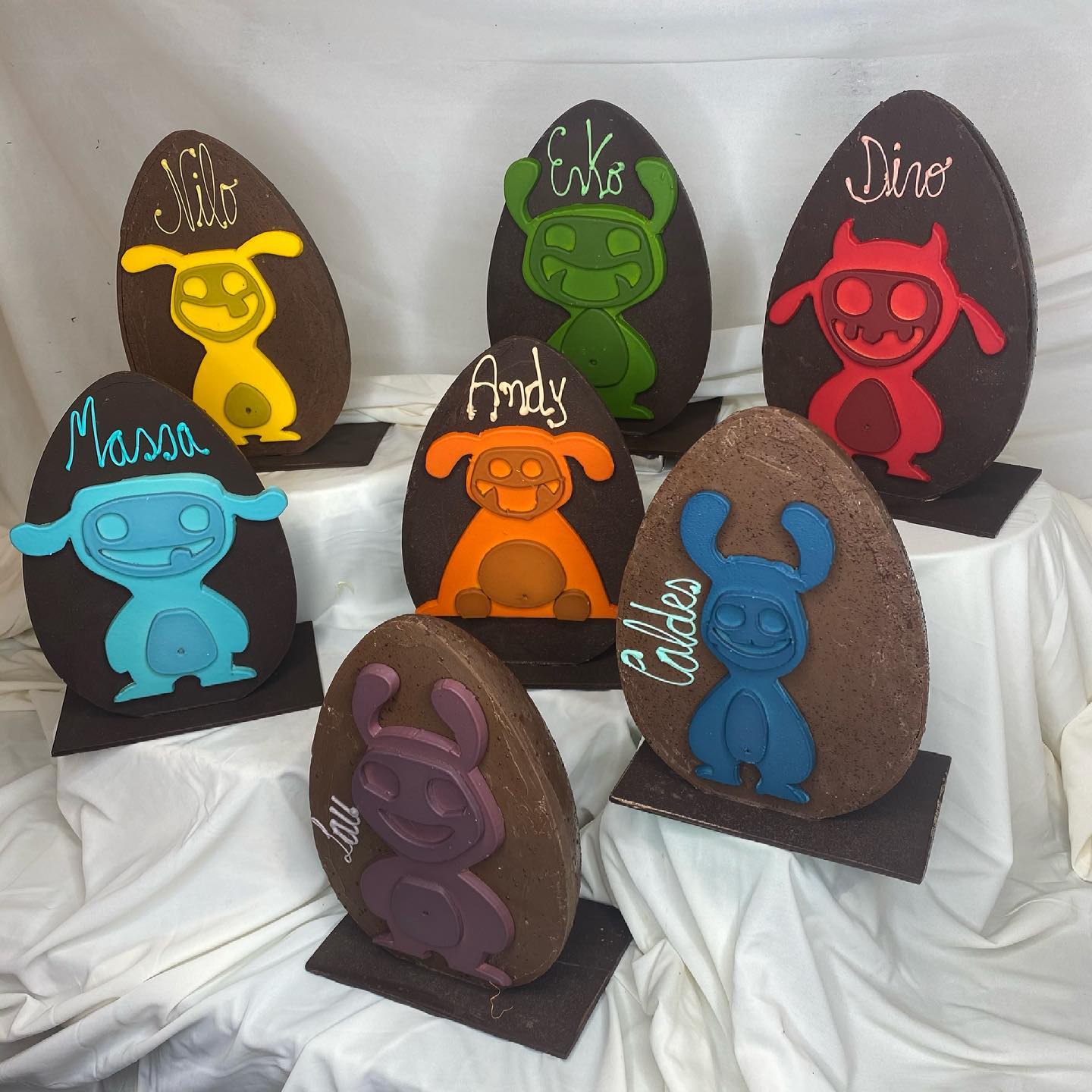 Una mona del Tamarro de la pastisseria Estopiñan.