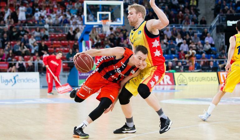 Ben Hansbrough en el partido contra Morabanc Andorra.