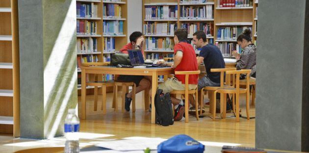 Uno de los servicios más demandados entre alumnos y profesores es el préstamo intercampus e interbibliotecario.