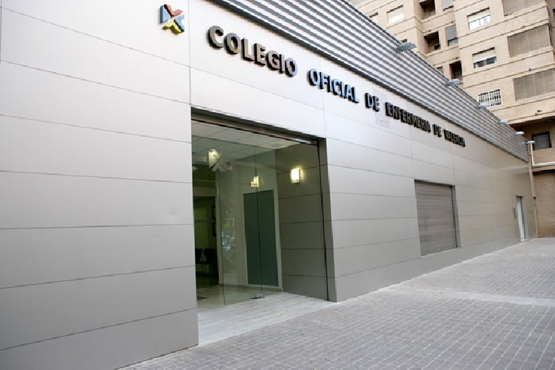 Fachada del Colegio Oficial de Enfermería de València