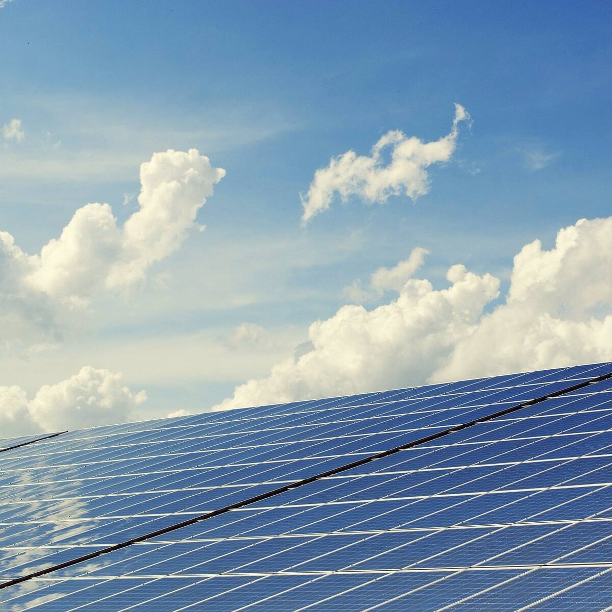 Las primeras ayudas a instalaciones renovables de autoconsumo movilizan en Cantabria más de 1,8 millones de inversión