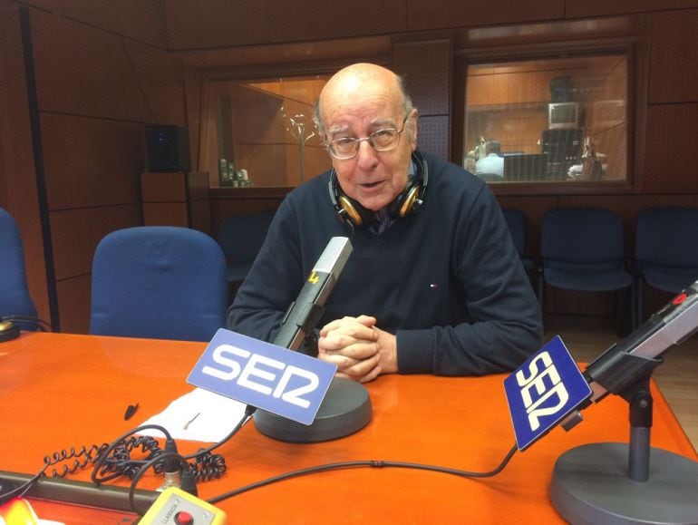 José Luis Saborido, nuevo director del Centro Pignatelli, en los estudios de Radio Zaragoza