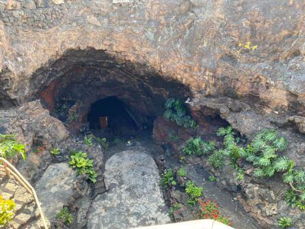 Uno de los accesos poco conocidos de Jameos del Agua