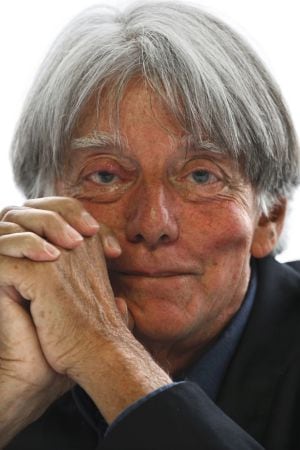 File picture shows French Philosopher Andre Glucksmann as he attends the MEDEF summer forum on the campus of the Ecole Polytechnique, in Palaiseau near Paris, August 29, 2008. Glucksmann died on November 10, aged 78, French media announced. REUTERS/Charle