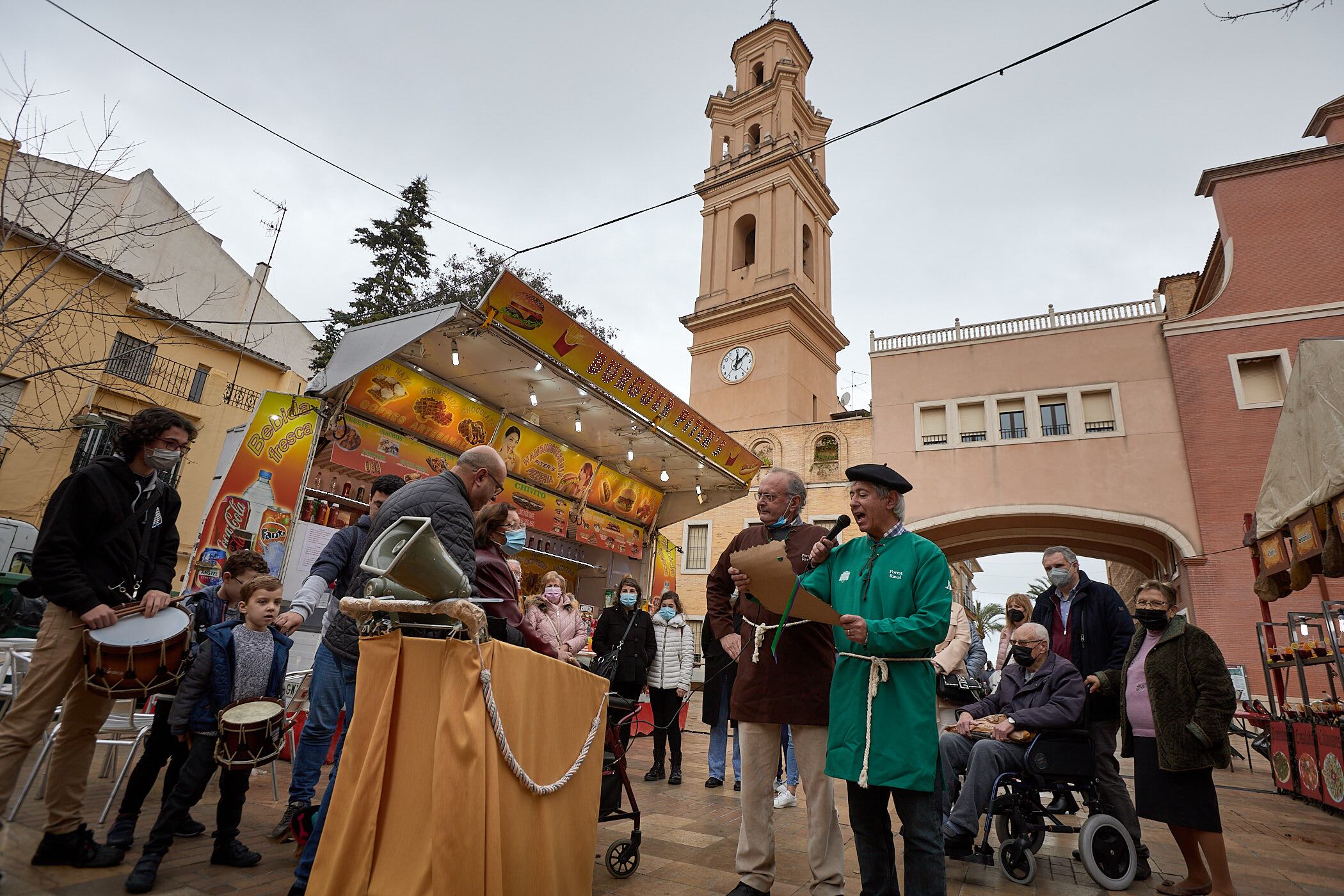 Pregón en una edición anterior del Porrat del Raval.