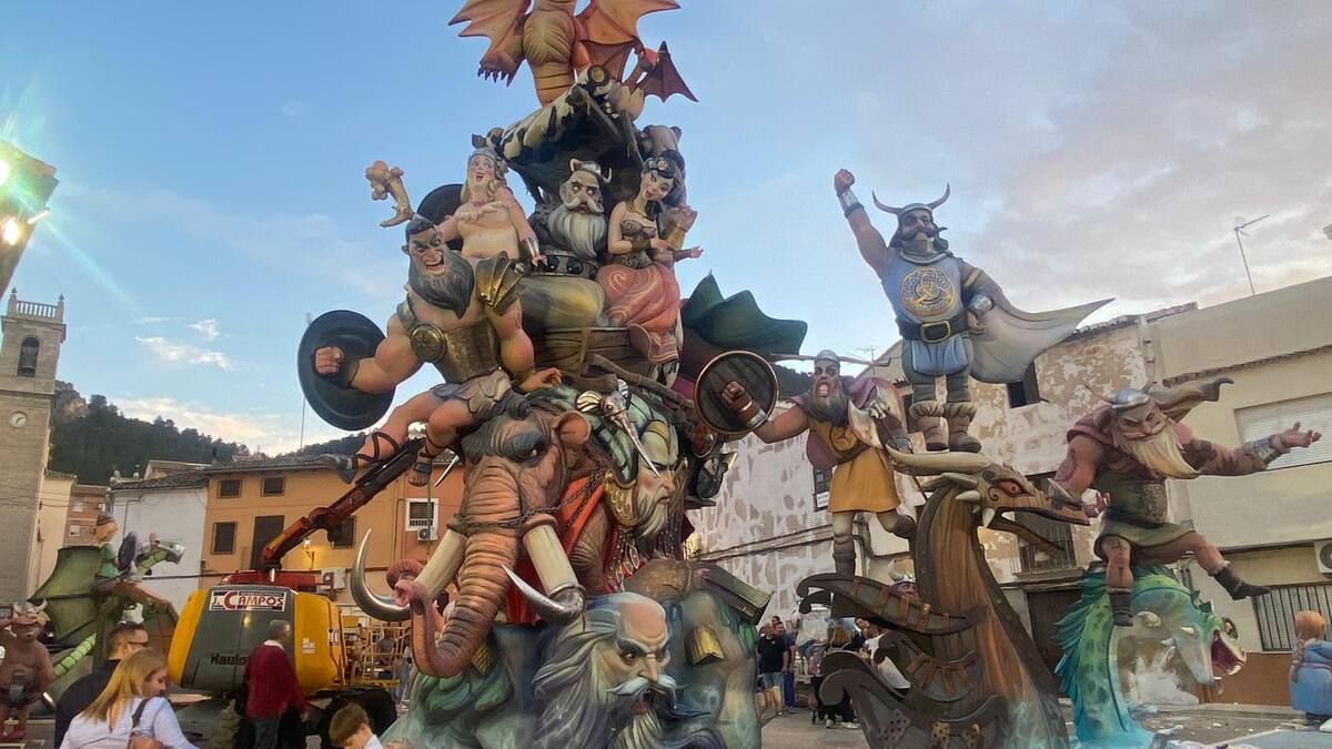 Entrevista a la presidenta de la JLF, Celia Gorrita, sobre el proceso de elección de las falleras mayores de Xàtiva