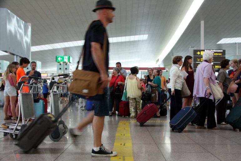 L&#039;Aeroport de Barcelona-el Prat aconsegueix un rècord històric amb més de 37,5 milions de passatgers durant el 2014