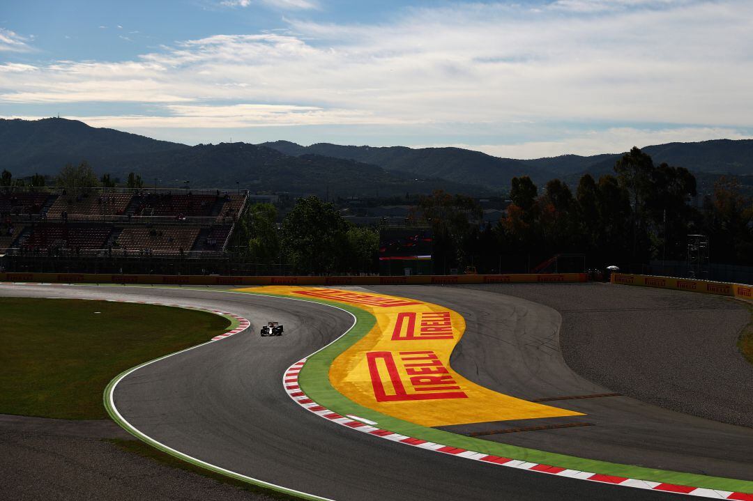 Max Verstappen durante un entrenamiento en Montmeló. 