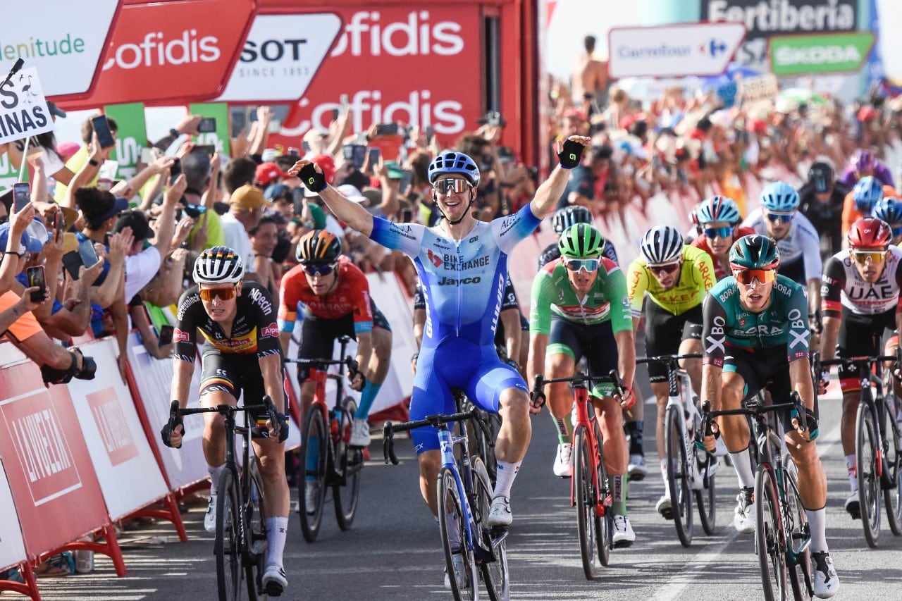 Una llegada al sprint para estrenar una meta en el Parque Natural.