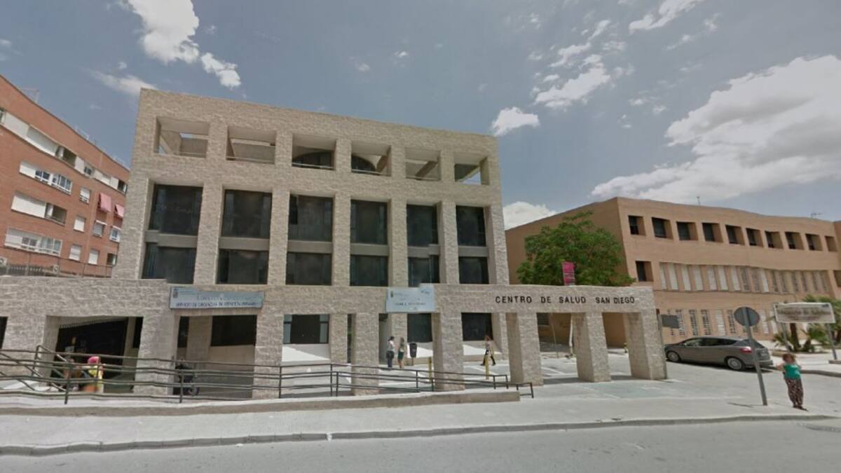 El centro de salud de San Diego sigue sin abrir por las tardes