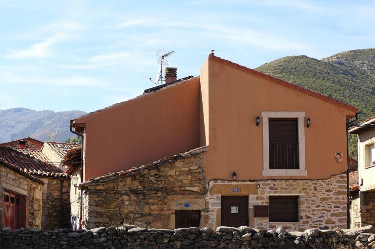 Casa rural situada en Navalguijo, en plena sierra de Gredos