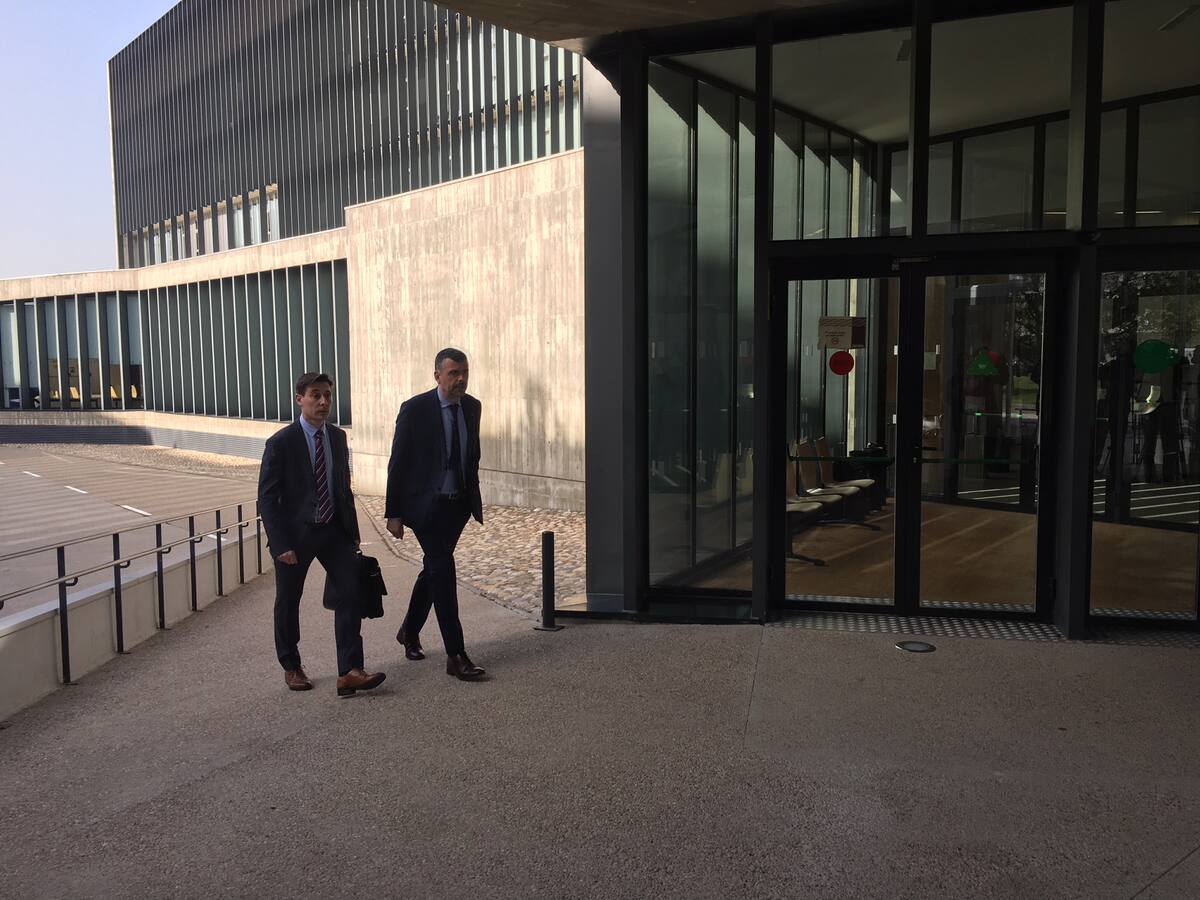 La fiscalía belga atribuye la suspensión del juicio contra Vila y Puig a un error del juzgado de Huesca