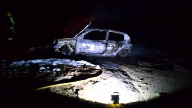 Coche calcinado esta madrugada