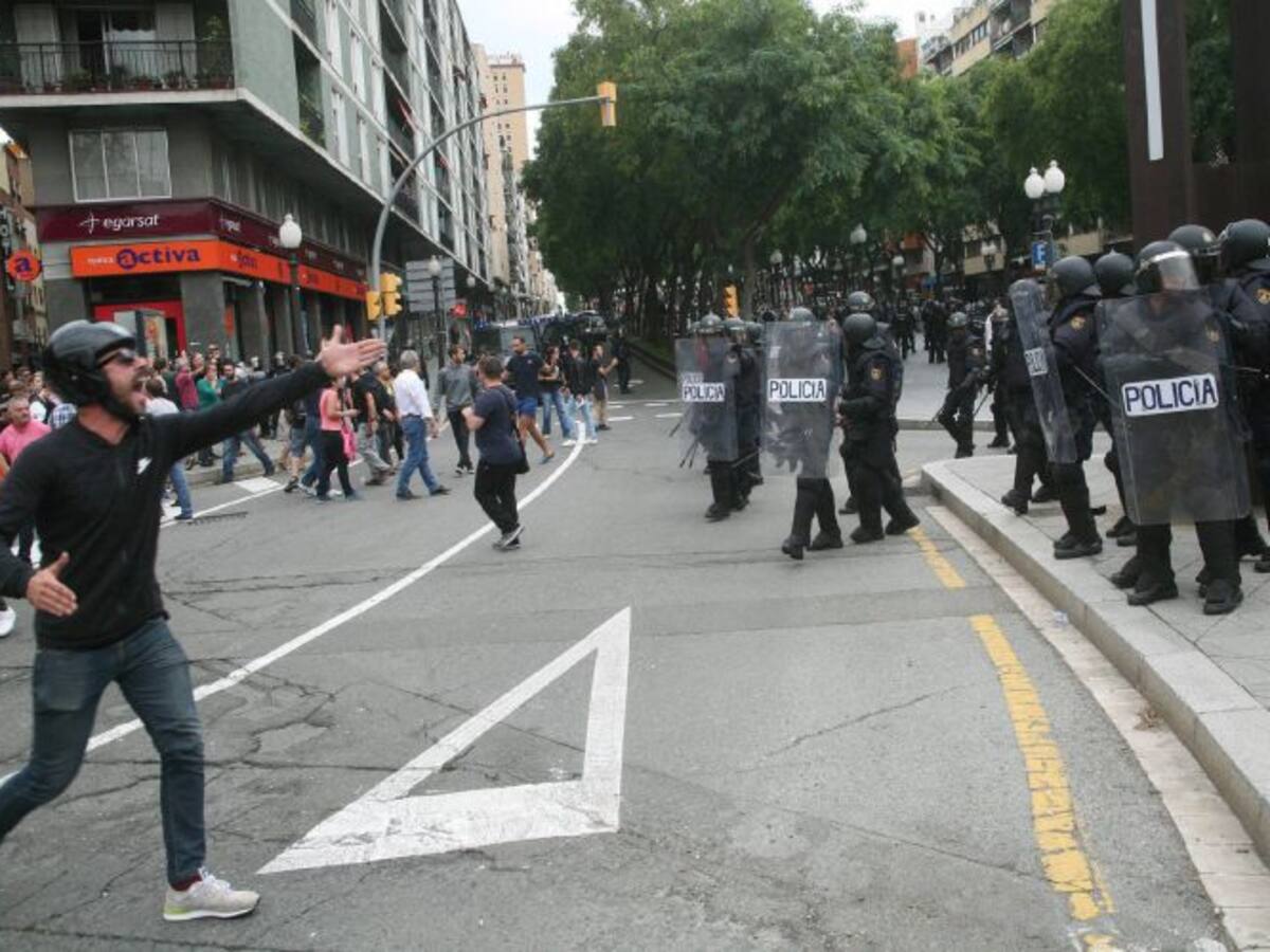 Críticas internas de mandos policiales por "errores de cálculo" en el despliegue