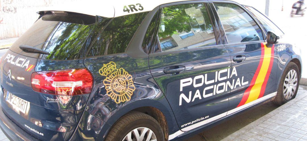 Vehículo de la Policía Nacional