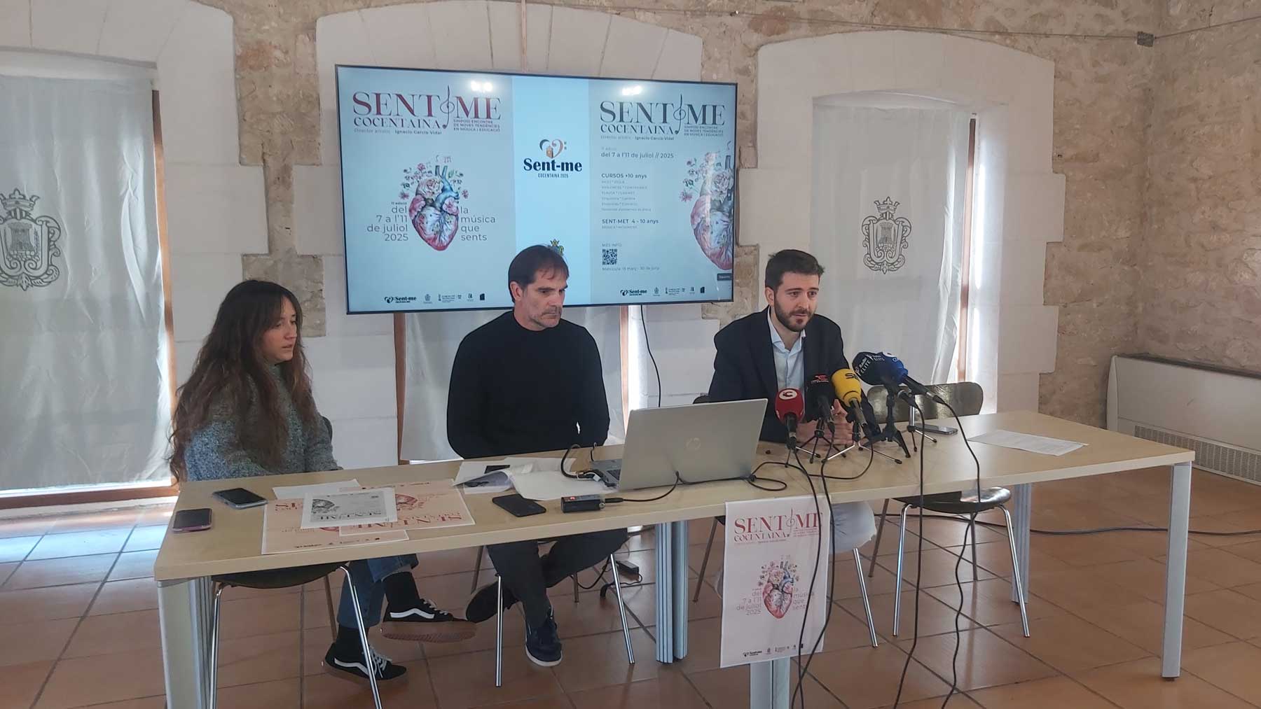Berta Iñíguez, Ignacio García Vidal y Jordi Pla, durante la presentación de la XI edición de Sent-me