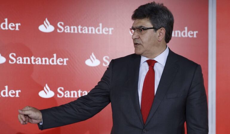 El consejero delegado del Banco de Santander en la presentación de los resultados semestrales