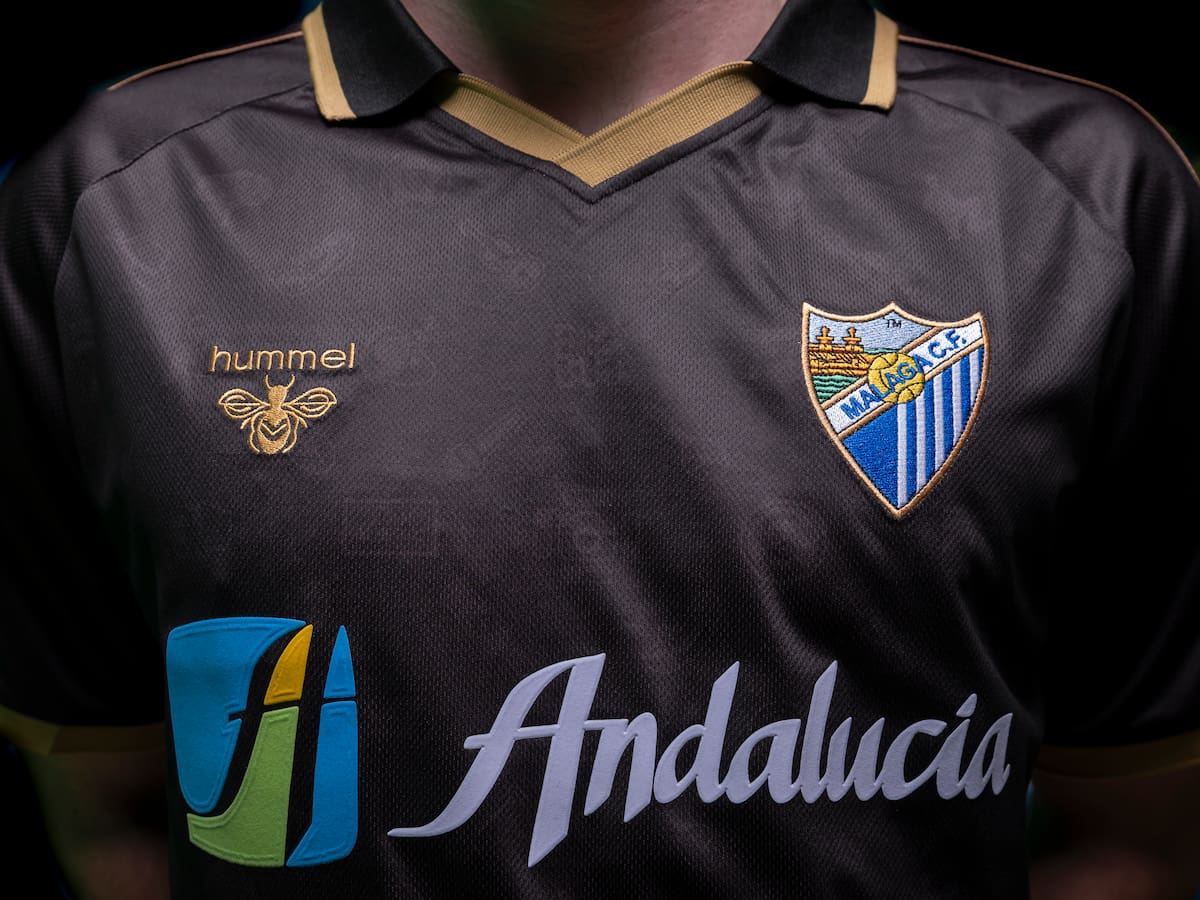 José García (Hummel): "Este año estaremos cerca de las 80 mil camisetas del Málaga vendidas"
