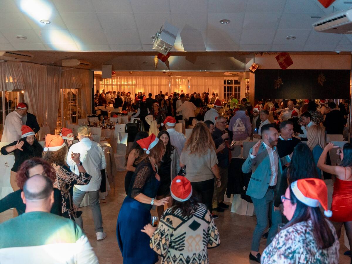 Suenan las 12 campanadas para los hosteleros de Gandia