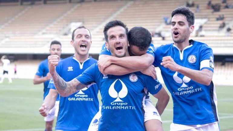 Jugadores del Xerez DFC celebrando uno de los goles ante el Pozoblanco