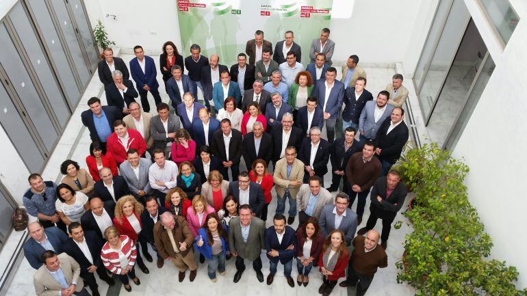 En la sede provincial del PSOE de Sevilla se ha presentado a los candidatos de cara a los comicios municipales, el 24 de mayo. El PSOE sevillano saca pecho y expone musculo. 