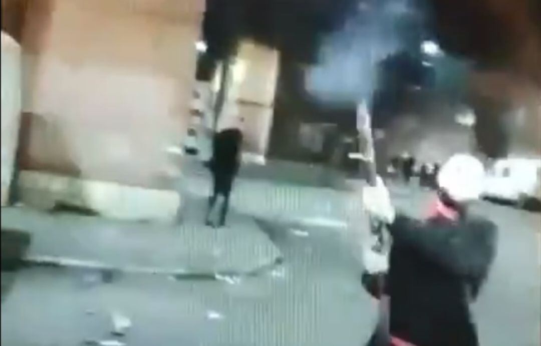 Uno de los individuos que disparó al aire en Las Viudas