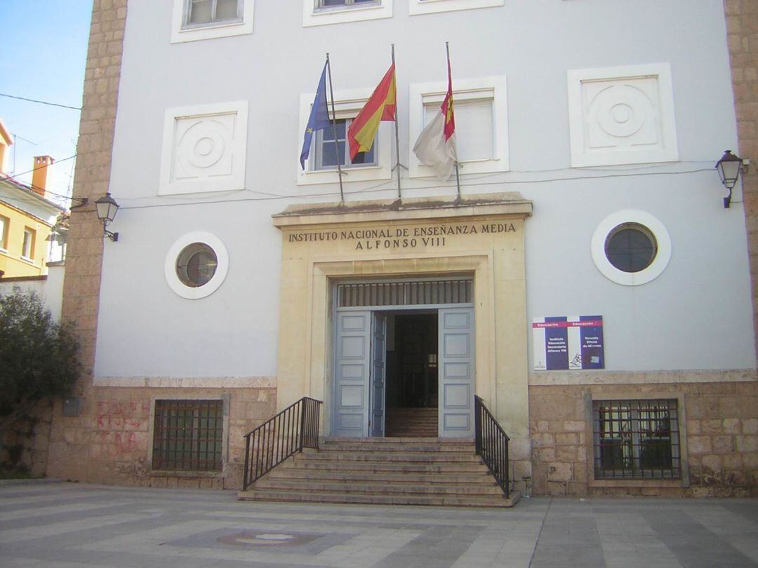 Entrada al IES Alfosno VIII