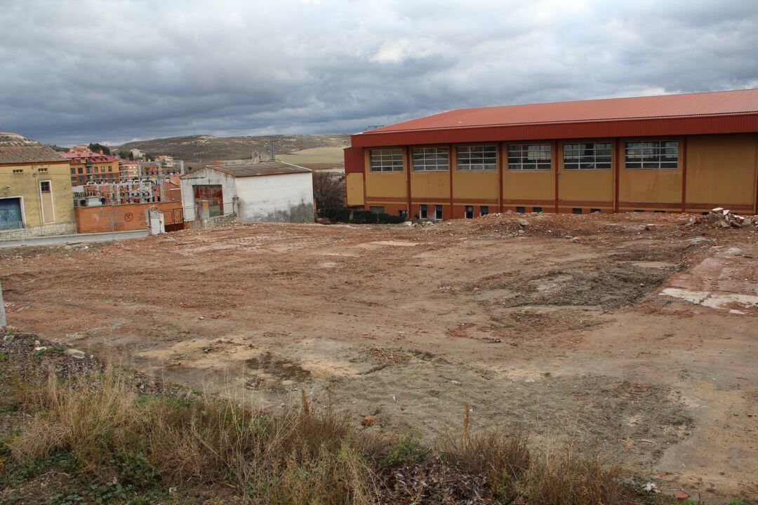 Parcela donde se contruirá el futuro centro de salud de Cuéllar