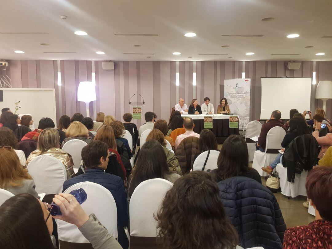 Inauguración de las jornadas ‘Herramientas prácticas para la convivencia e inclusión educativa’