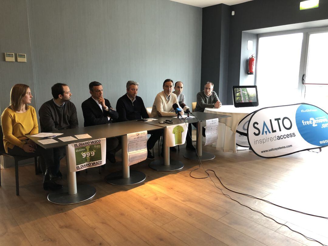 Imagen de la presentación de la prueba en el Restaurante Singular, de Iñigo Lavado.