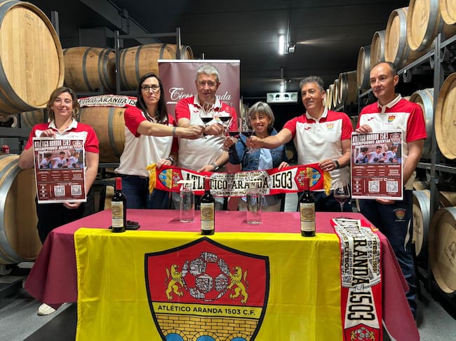 El Atlético Aranda 1503 presentaba su proyecto para la próxima temporada en Bodega Tierra Aranda