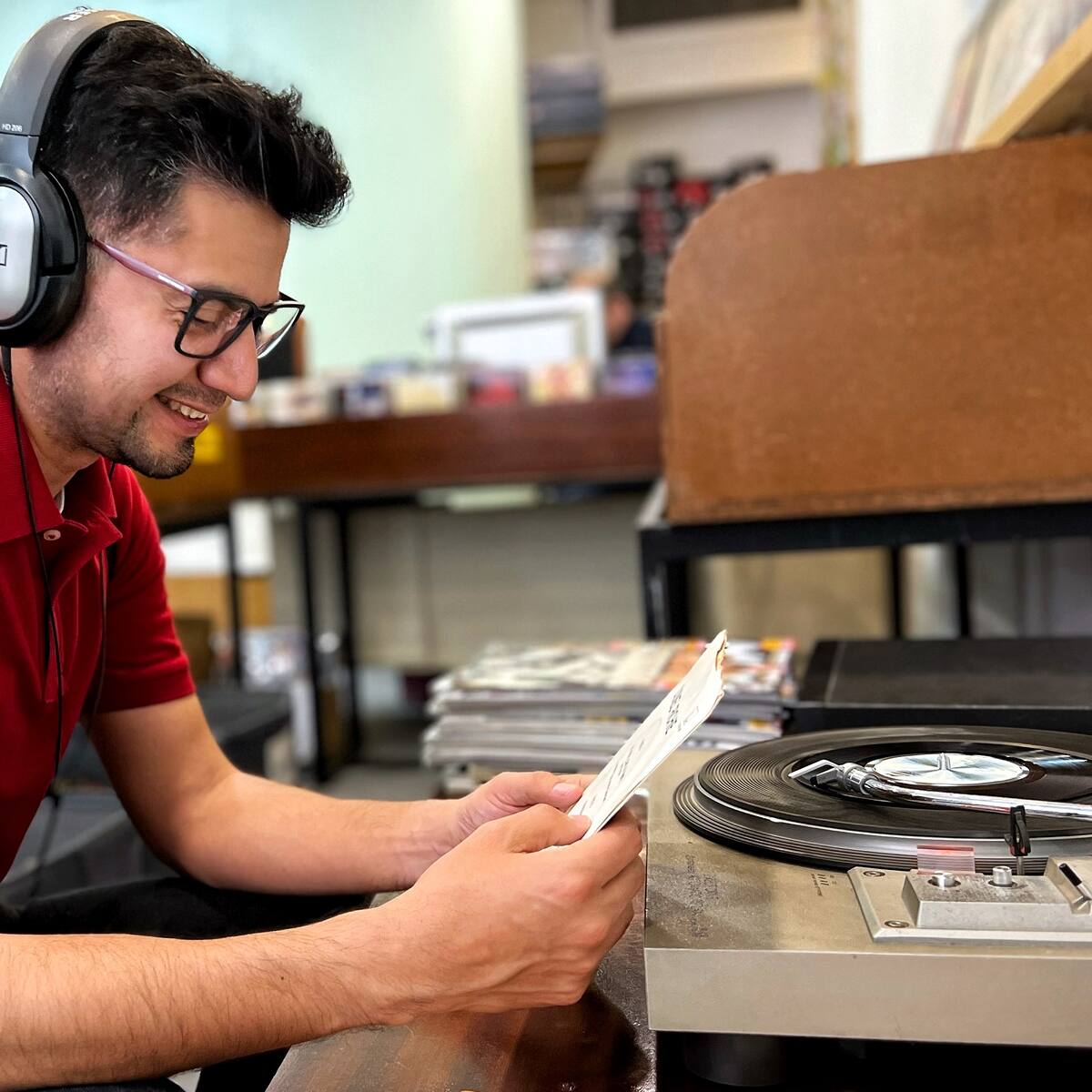 “Una canción para cada día de la semana”, espacio musical conducido por Gustavo López Fausto
