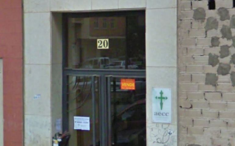 Exterior de la sede de la AECC en Zamora situada en la calle Libertad de la capital