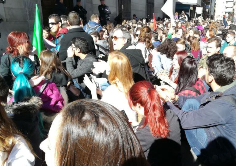 Los estudiantes se movilizaron en noviembre frente a la sede de la delegación de la Junta en Ciudad Real