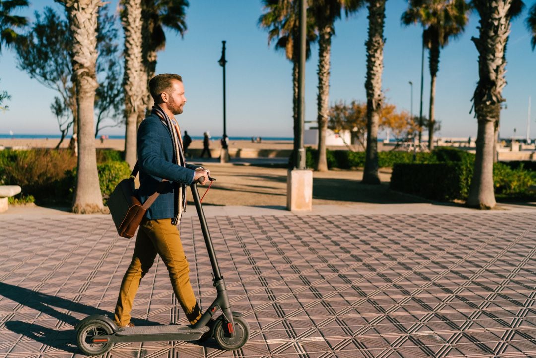 Los patinetes están regulados en València a través de la ordenanza de Movilidad, aunque todavía no se han establecido las tasas al &#039;sharing&#039;.