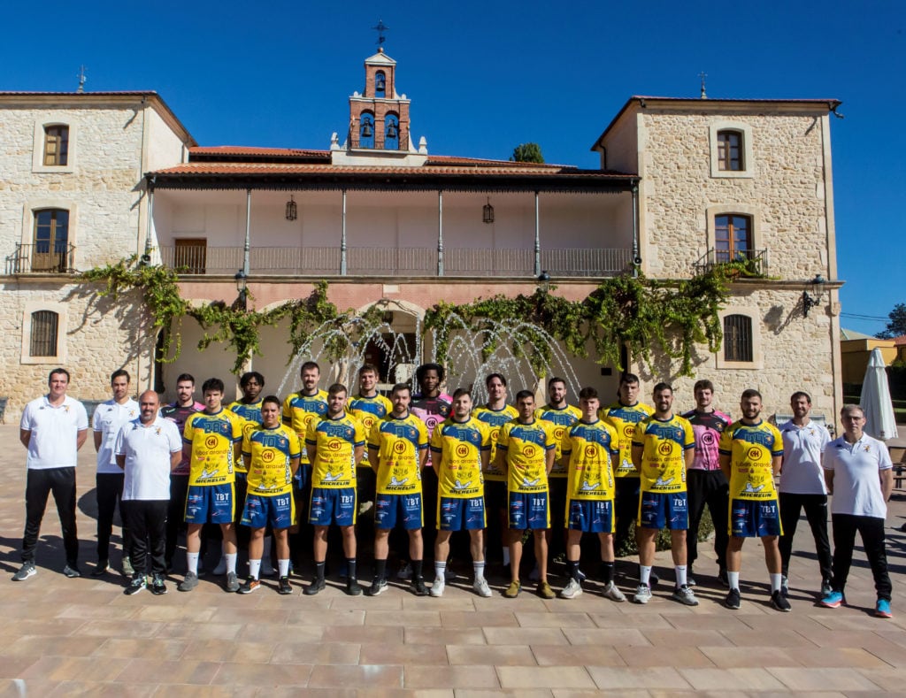 La plantilla del Tubos Aranda de la temporada 22-23 en División de Honor Plata