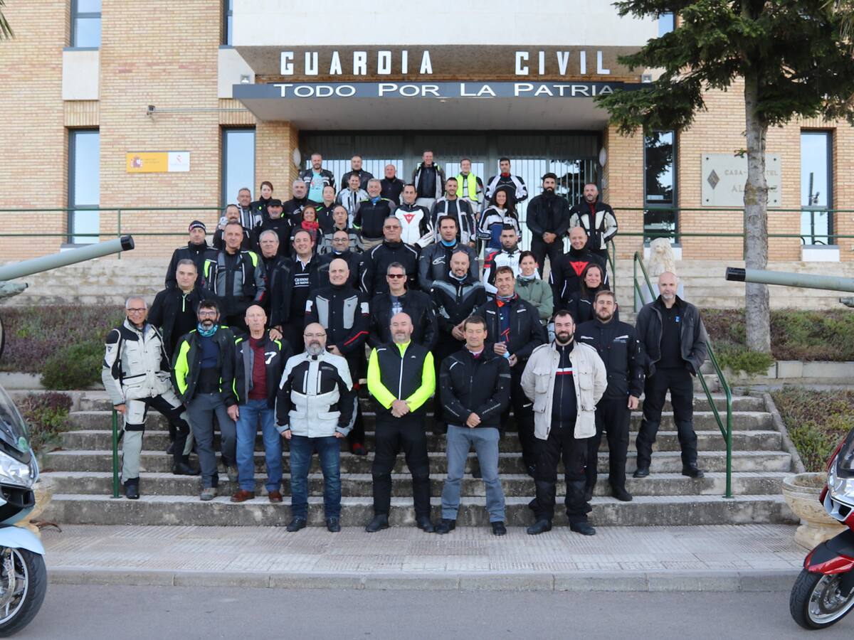 La Guardia Civil de Huesca celebró la Ruta Motera “Fiestas del Pilar 2022”