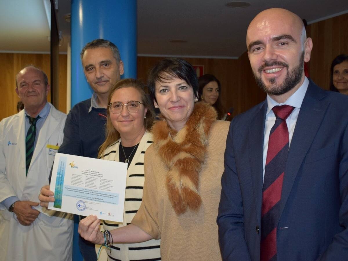 El Equipo de Enfermería de Urología, ganador del primer premio en el Concurso de Retos en Salud