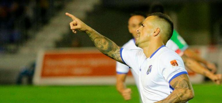 Vitolo anotó desde los once metros el gol que le dio el triunfo al CD Tenerife