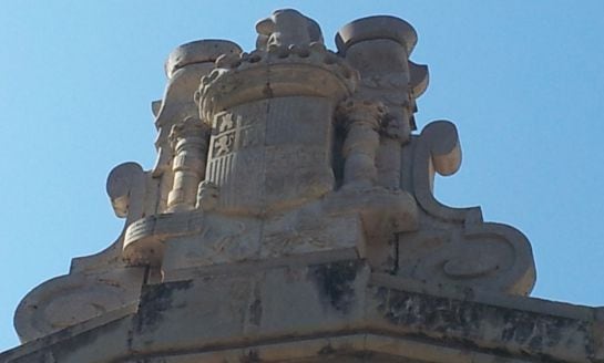 Detalle escudo San Antonio de Benagéber