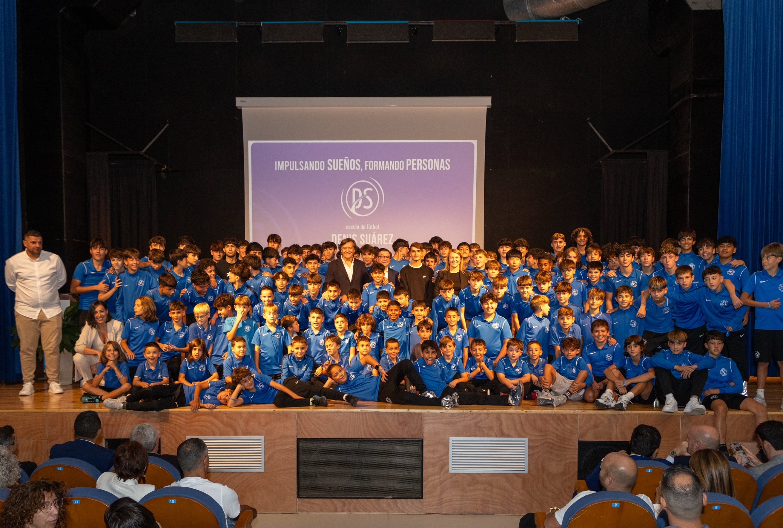 Presentación Escuela Denis Suárez by Nortempo