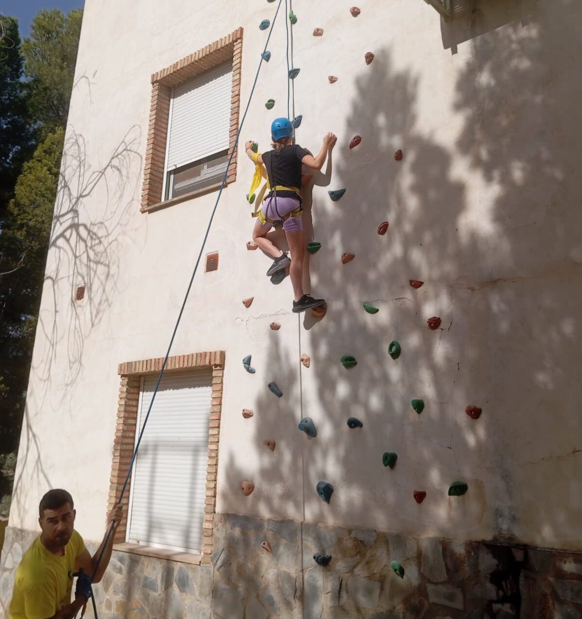 Alguna de las actividades durante el campamento en la Granja Escuela Sierra Mágina de Bedmar