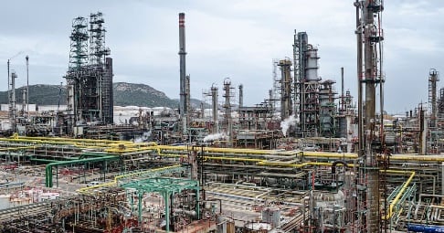 Complejo de Repsol en Puertollano