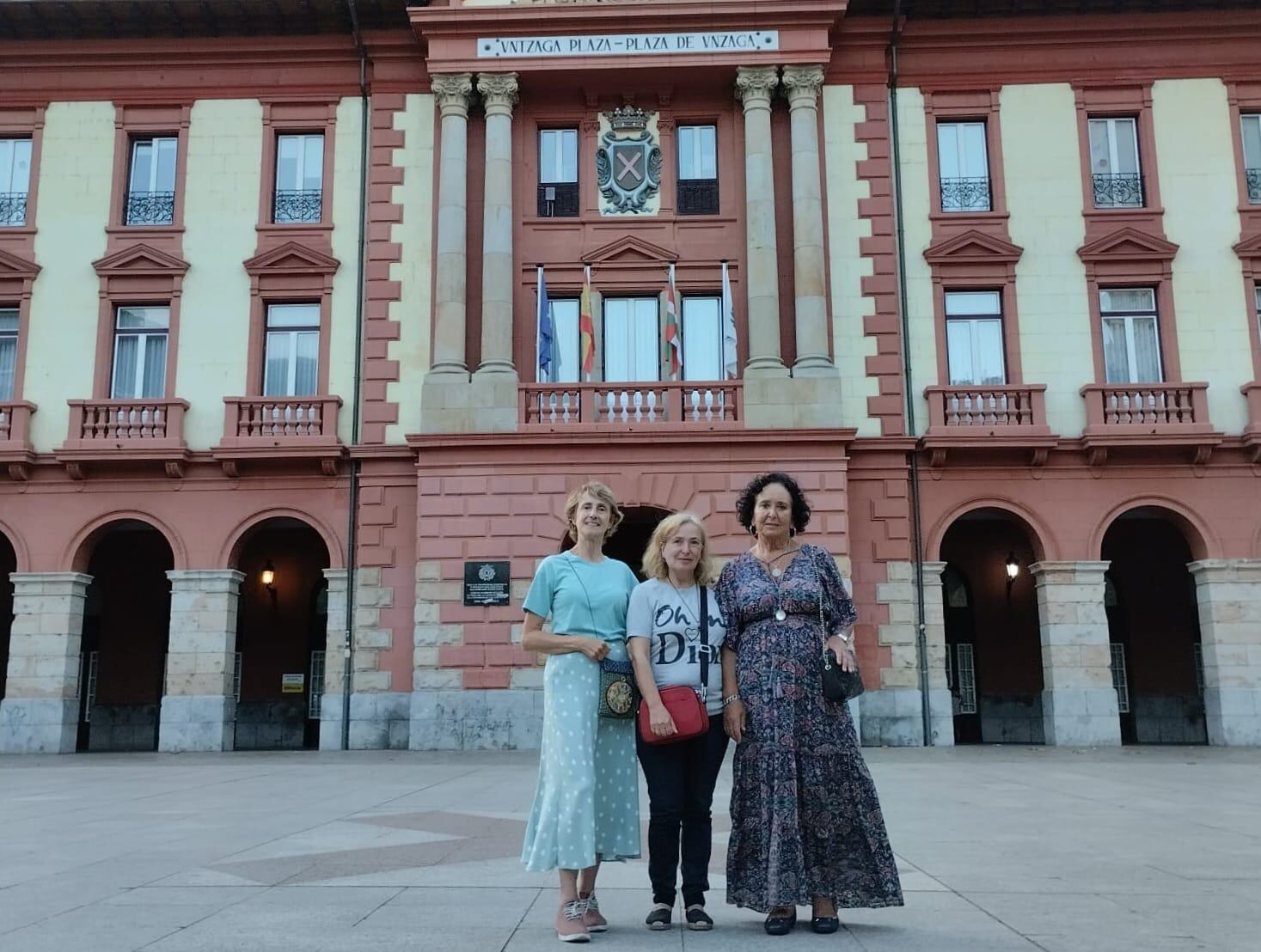 La historiadora Nerea Alustiza recordará momentos claves de la historia de la Plaza de Unzaga y el Ayuntamiento de Eibar