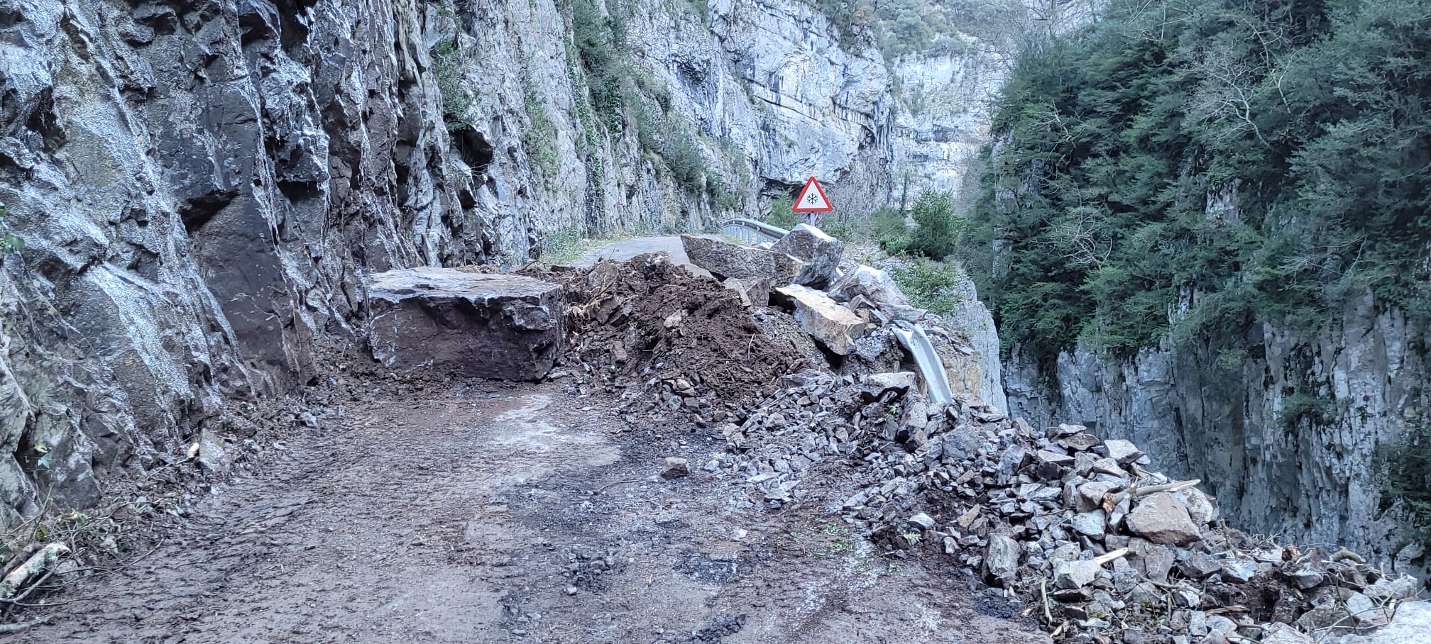 El talud se desprendía tras varios días de intensas lluvias