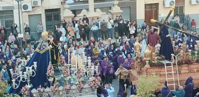 Acto de la Verónica de la Cofradía del Nazareno 'La Madrugá' en la Plaza de España